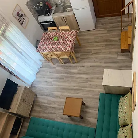 To Petrino Spiti Apartment Possidi