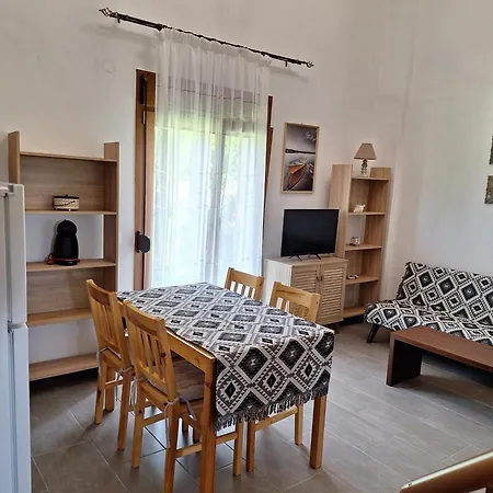 To Petrino Spiti Apartment Possidi